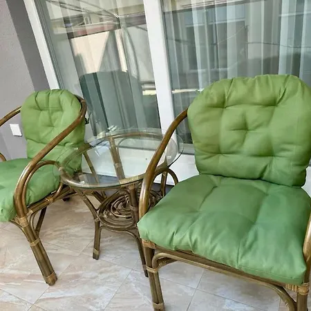 דירה Modern Family Near The Beach, Free Parking