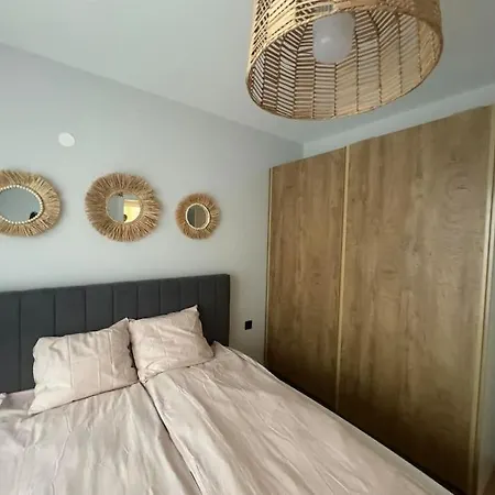 Modern Family Near The Beach, Free Parking Апартаменты
